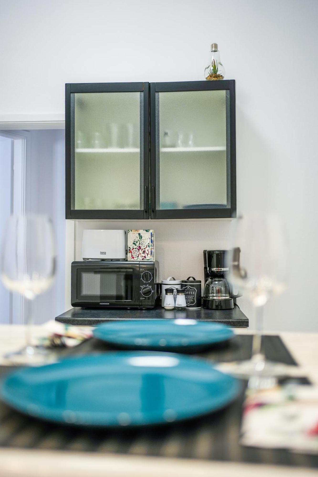 Ultracentral Golden Gatehouse 3 Bdrm Bukarest Kültér fotó